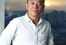 冯鑫爆料后妈视频,真相背后引发热议