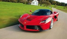 法拉利旗舰爆料视频播放,性能与奢华的极致碰撞