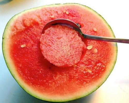 娱乐吃瓜酱碗为什么不碎